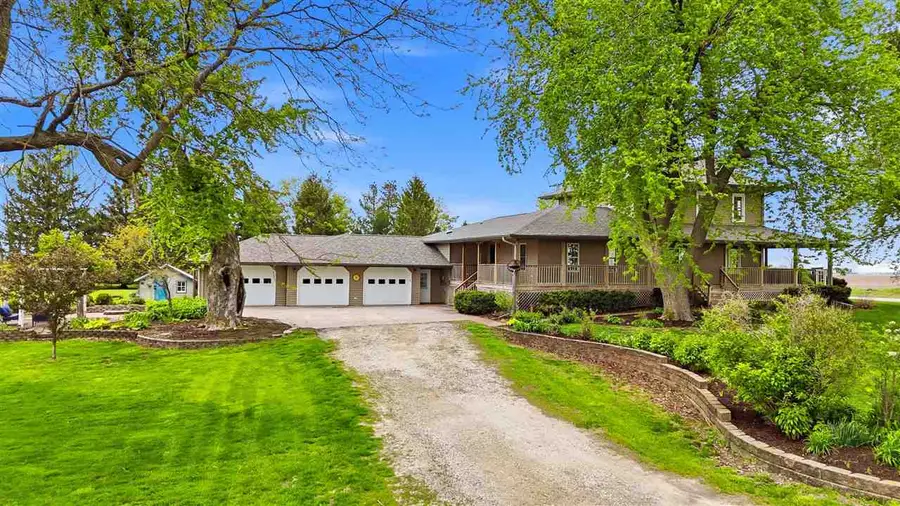 3271 V Avenue, Wellman, IA 52356 - #2