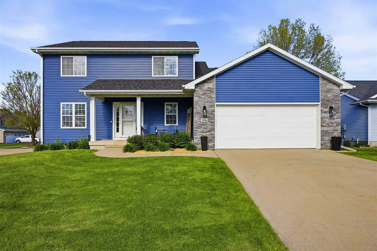 3516 Prairie Creek Rd SW, Cedar Rapids, IA 52404 - #1