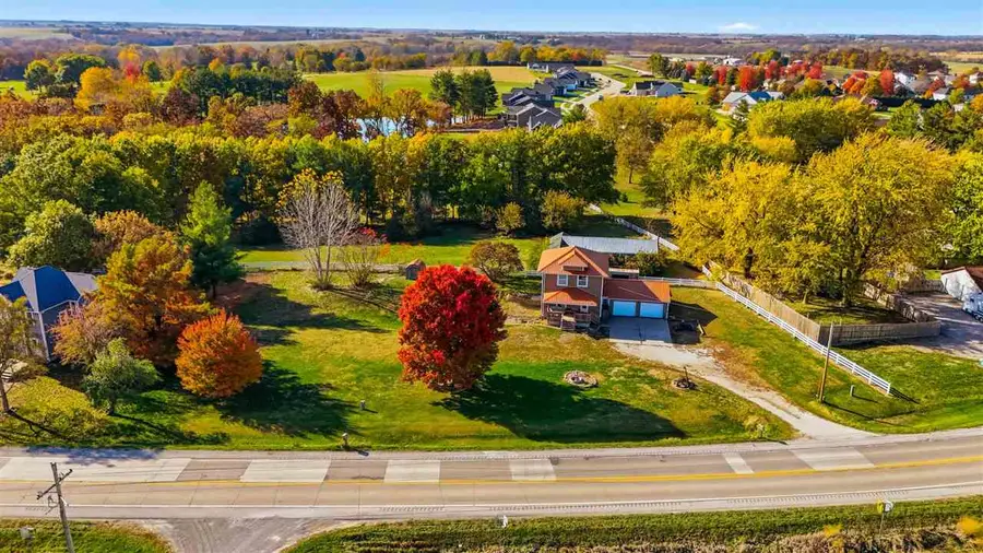 1627 S Iowa Ave, Washington, IA 52353 - #2