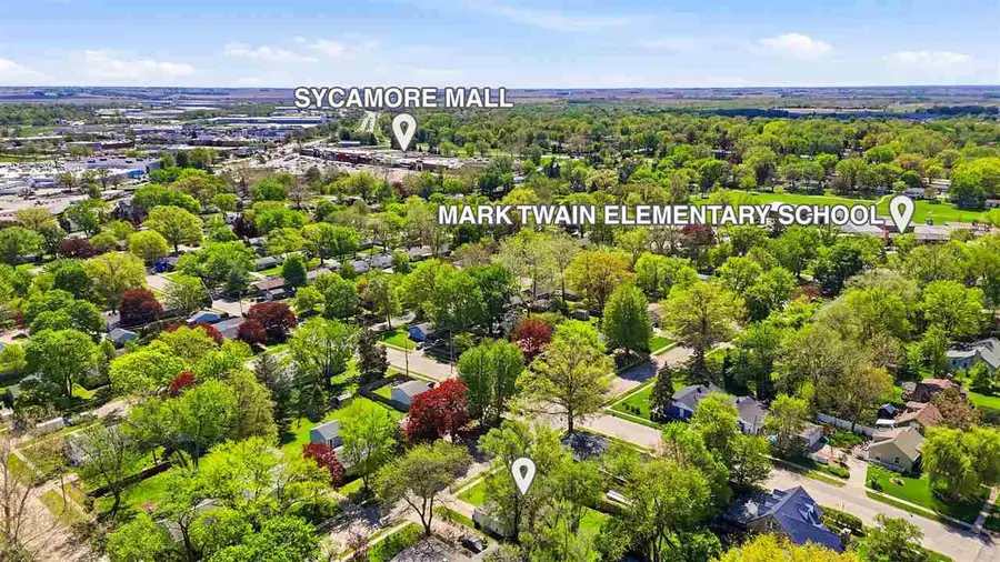 1317 Franklin St, Iowa City, IA 52240 - #2