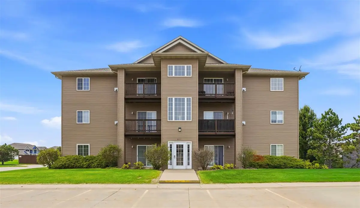 505 Penn Ct., North Liberty, IA 52317 - #1
