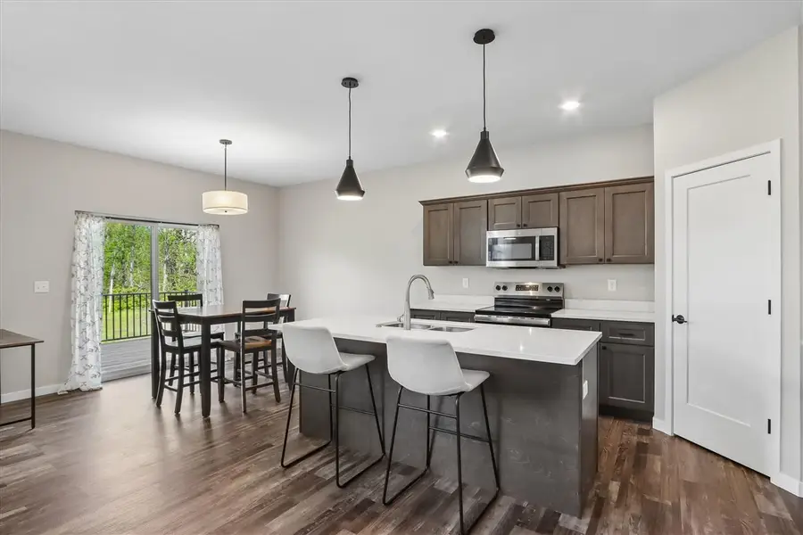 1155 Ivy Ln, North Liberty, IA 52317 - #3