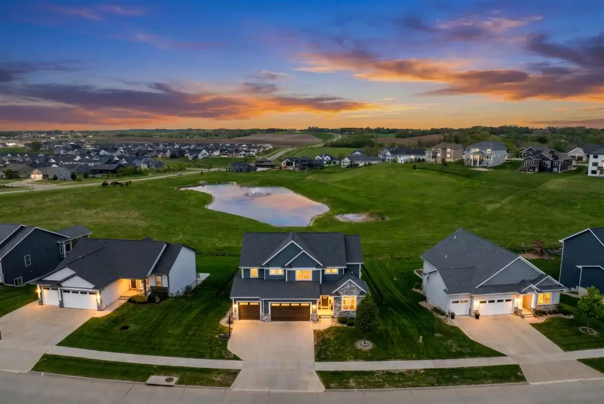 1350 E Tartan Dr, North Liberty, IA 52317 - #1