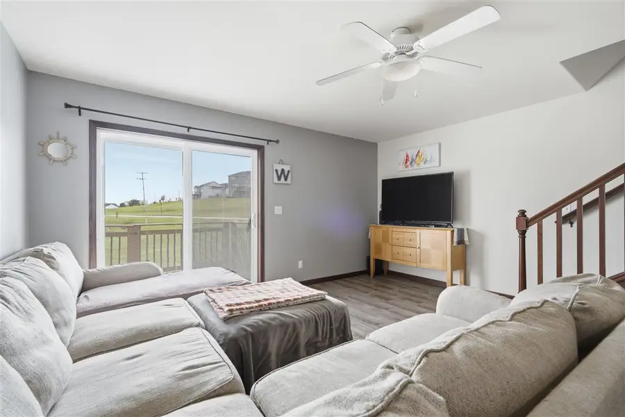 3104 SW Blackberry Circle, Cedar Rapids, IA 52404 - #3