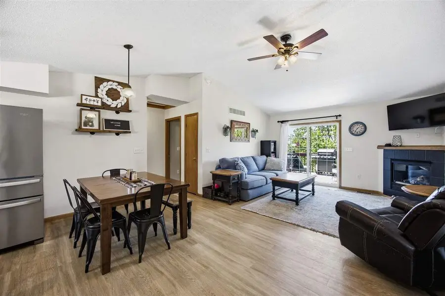 647 Andy Ct., North Liberty, IA 52317 - #3
