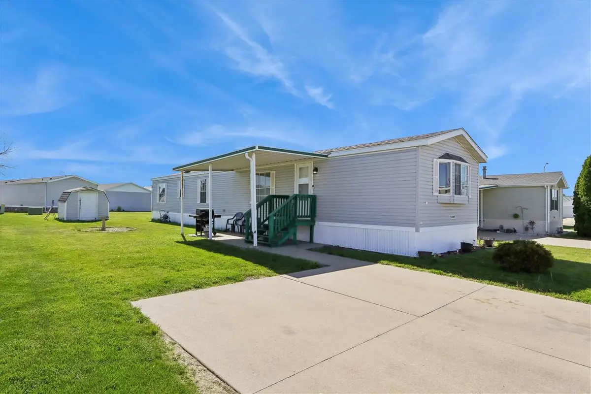 1249 Huron Dr, Marion, IA 52302 - #1