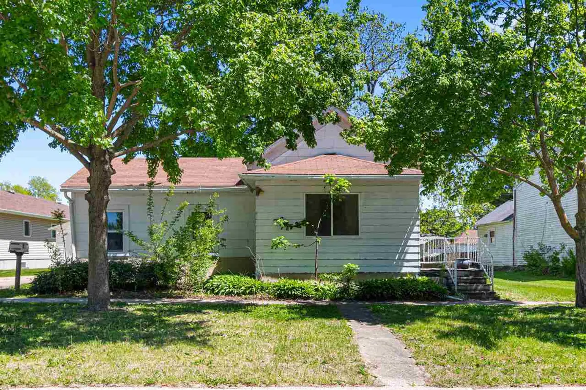 106 Mulberry St., Tipton, IA 52772 - #1