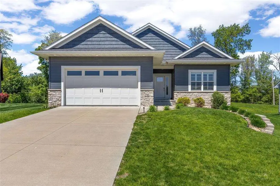3710 Oakridge Ct SE, Cedar Rapids, IA 52403 - #2
