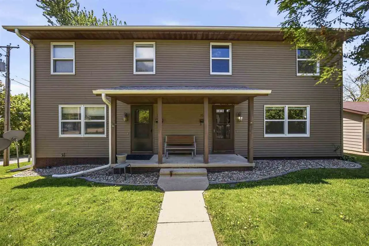 350 & 352 3rd Ave, Marion, IA 52302 - #1