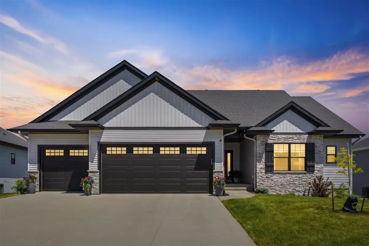 1180 Salm Dr, North Liberty, IA 52317 - #1