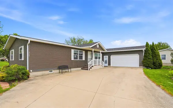 262 Morgan Ct, Iowa City, IA 52240