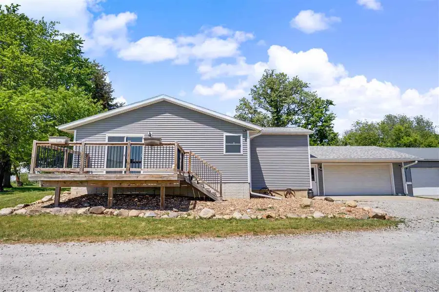 7850 20th Ave, Blairstown, IA 52209 - #2