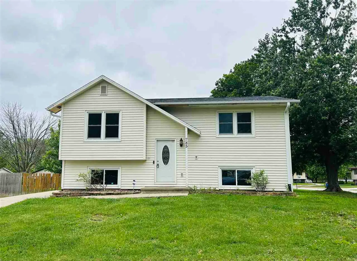 785 Prairie Ridge, North Liberty, IA 52333 - #1