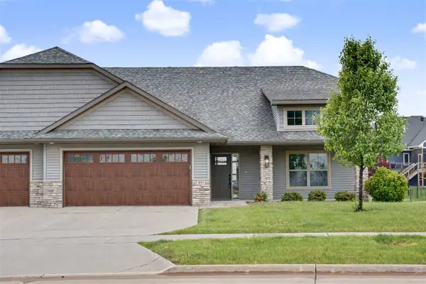 1083 Dubs Dr., Iowa City, IA 52246
