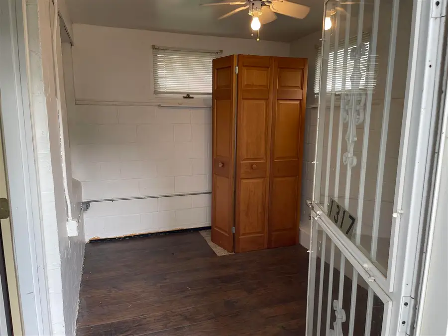 1315 Oakcrest, Iowa City, IA 52246 - #3