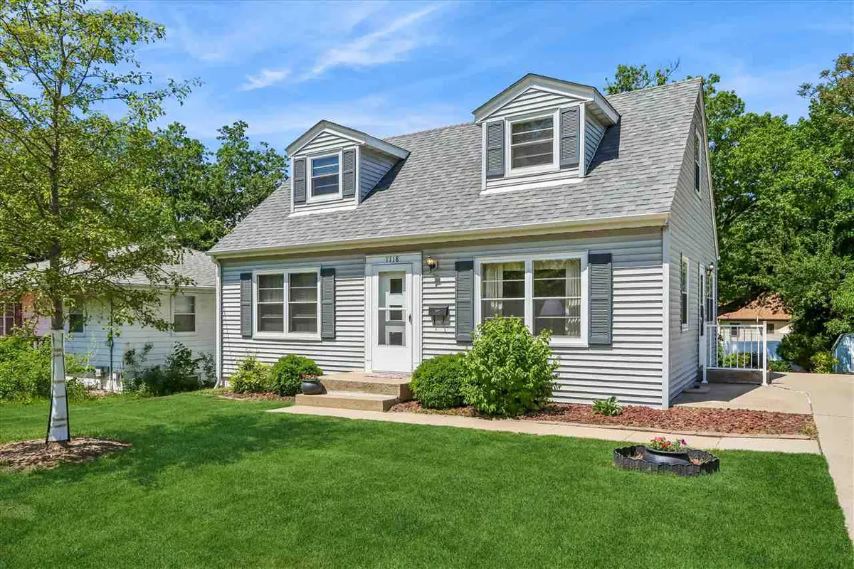 1118 Deforest Ave., Iowa City, IA 52240 - #1