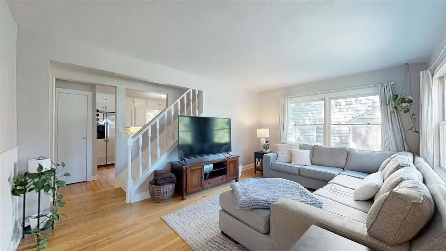1907 F St, Iowa City, IA 52240 - #3