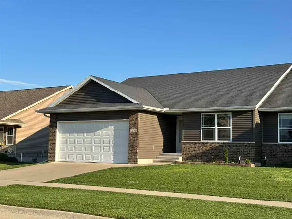 1335 Redbud Ave, Tiffin, IA 52340