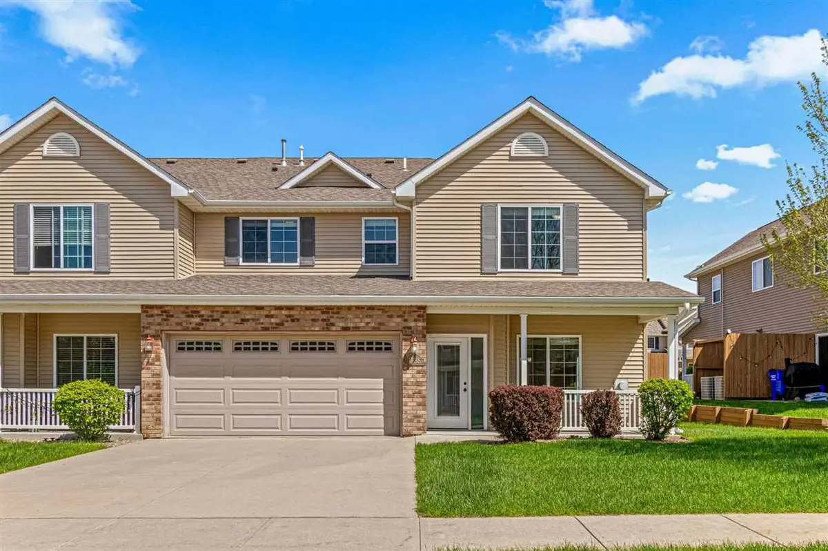1659 Burr Dr, North Liberty, IA 52317 - #1