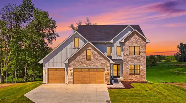 1204 Timber Trail, Solon, IA 52333