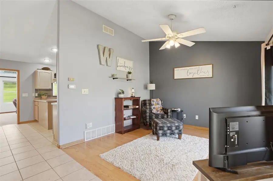 307 W Goldfinch Dr, Tiffin, IA 52340 - #3