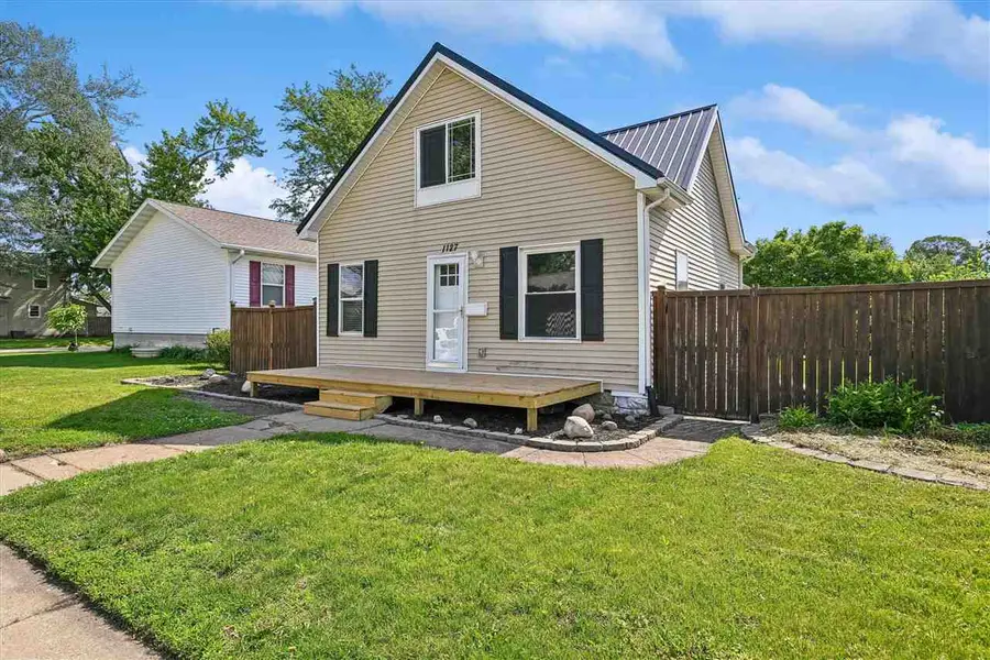 1127 NW 10th Street, Cedar Rapids, IA 52405 - #3
