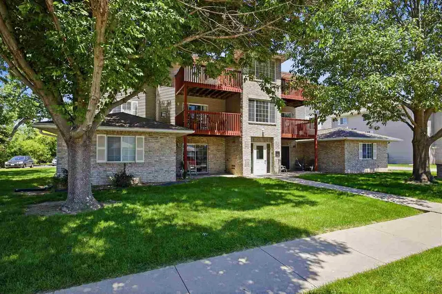 624 Kimberlite St, Tiffin, IA 52340 - #2