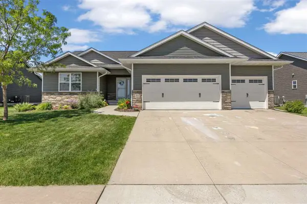 855 Prairie St, North Liberty, IA 52317
