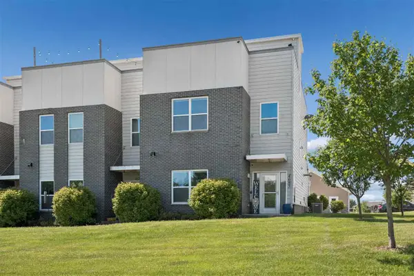 4685 Herbert Hoover Hwy, Iowa City, IA 52240