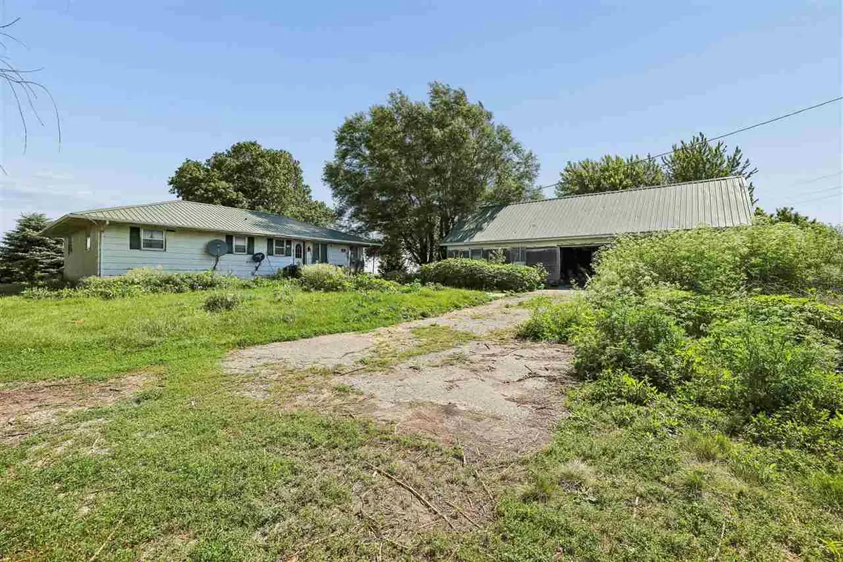 1742 520th Ave, Deep River, IA 52222 - #1