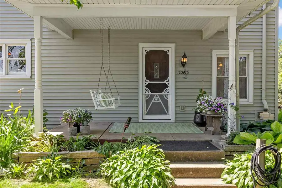 3263 Rohret Rd, Iowa City, IA 52246 - #3