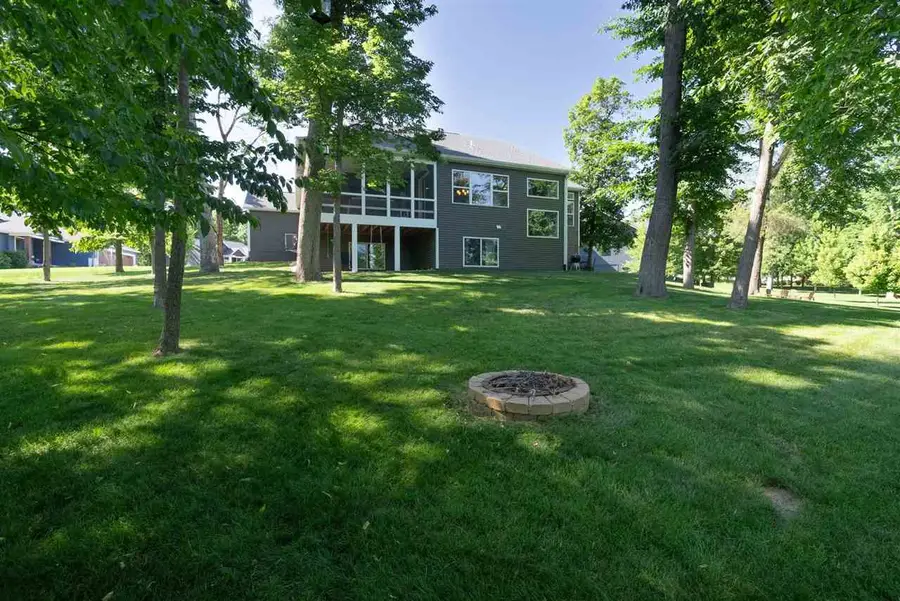 5351 Wild Rye Ct. SE, Cedar Rapids, IA 52403 - #3