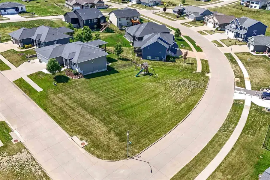 4152 Barbaro Ave, Iowa City, IA 52240 - #2