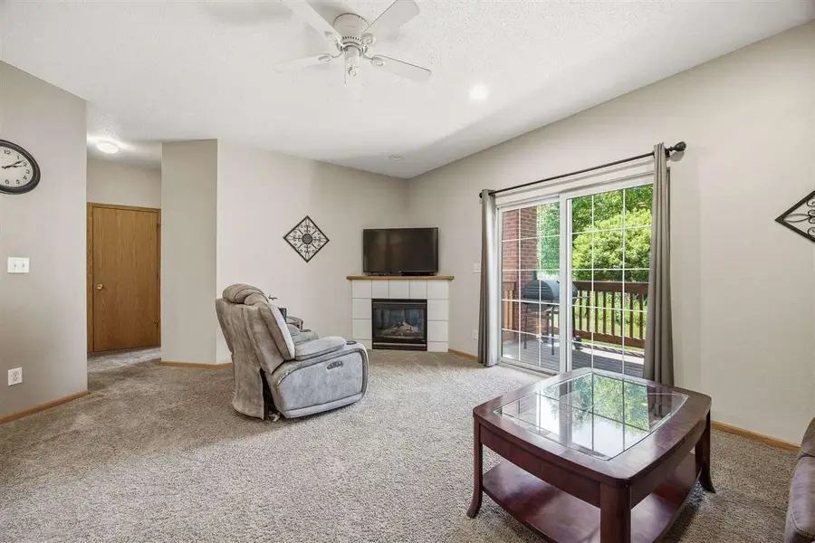 2272 Holiday Rd, Coralville, IA 52241 - #3