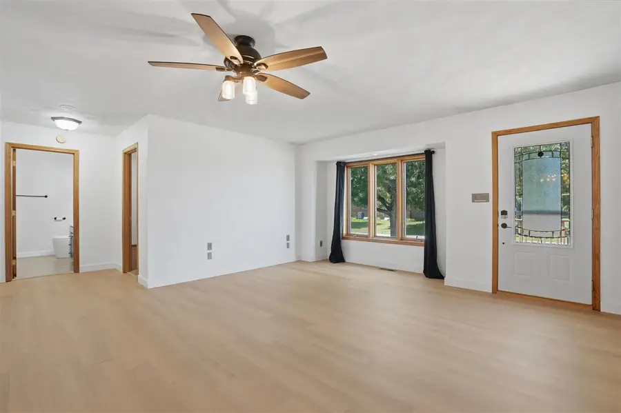 303 NW Hoover St, Keota, IA 52248 - #3