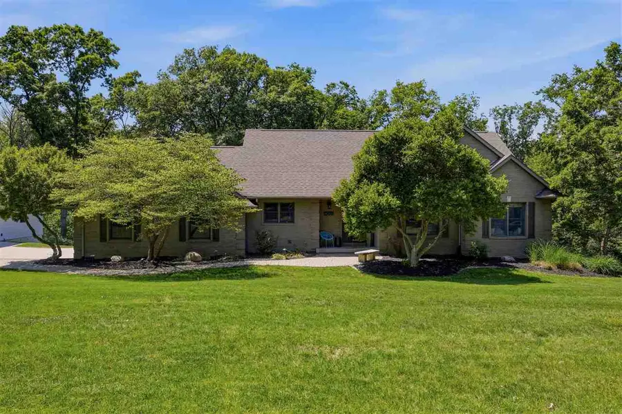 4000 Mehaffey Ln NE, Solon, IA 52333 - #3
