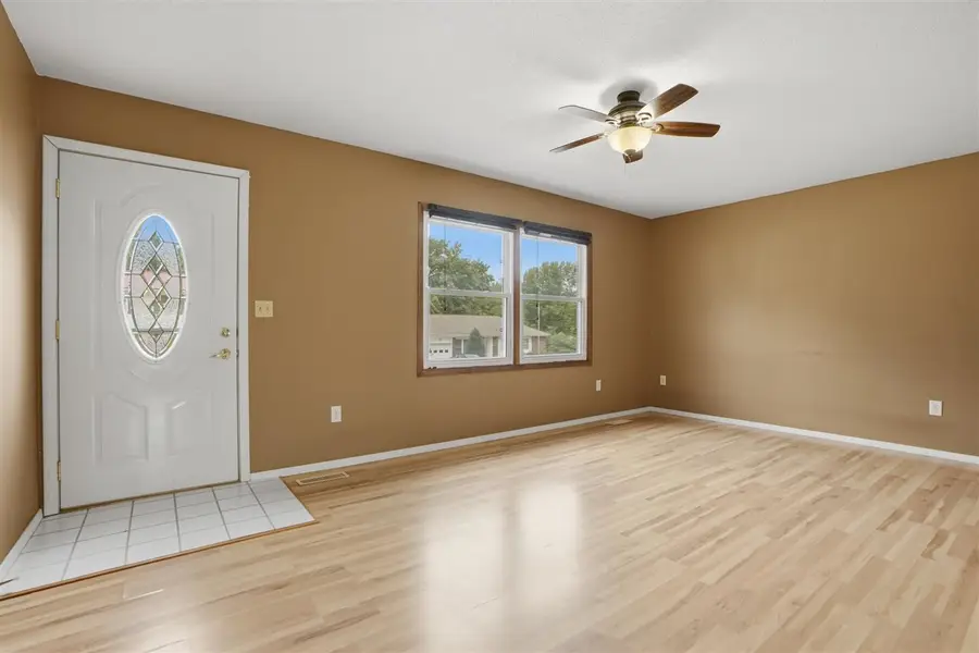 23186 207th Ave, Sigourney, IA 52591 - #3