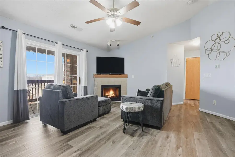 2824 Triple Crown Ln, Iowa City, IA 52240 - #2