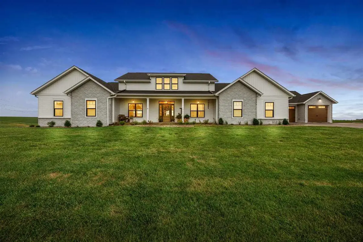 1904 Charles Ave, West Branch, IA 52358 - #1