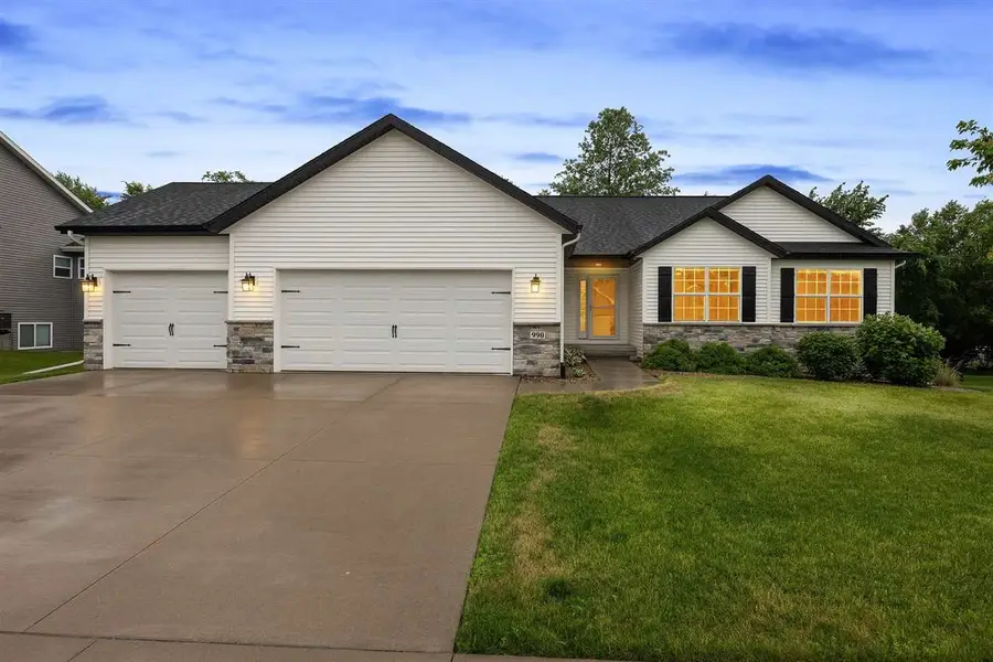 990 Pheasant Ln, North Liberty, IA 52317 - #2