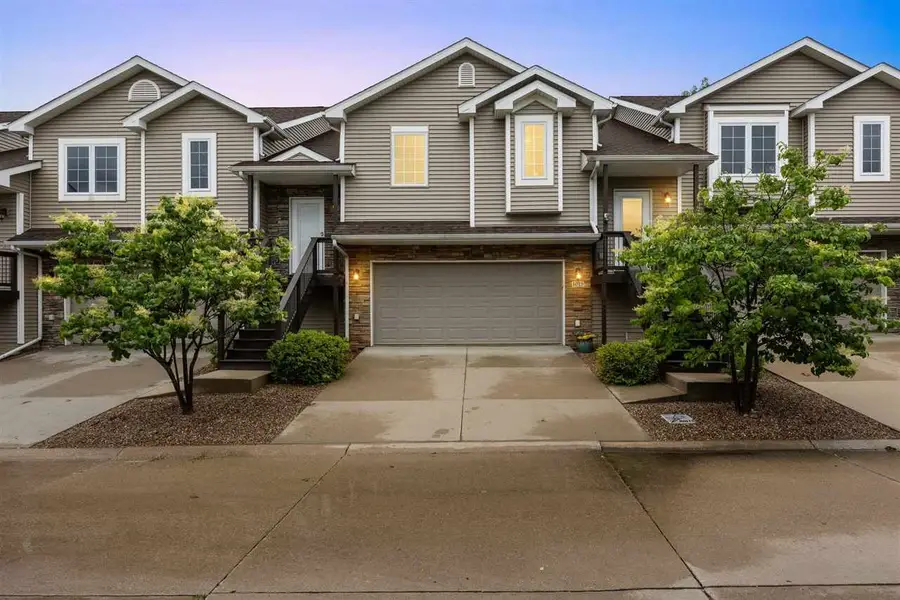 1015 Twilight Dr, North Liberty, IA 52317 - #2