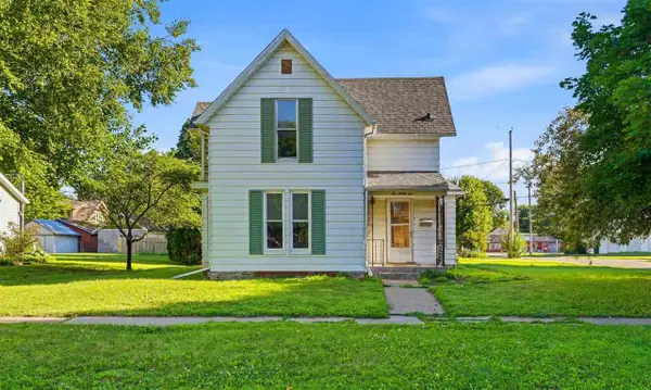 632 E Jefferson St., Washington, IA 52353