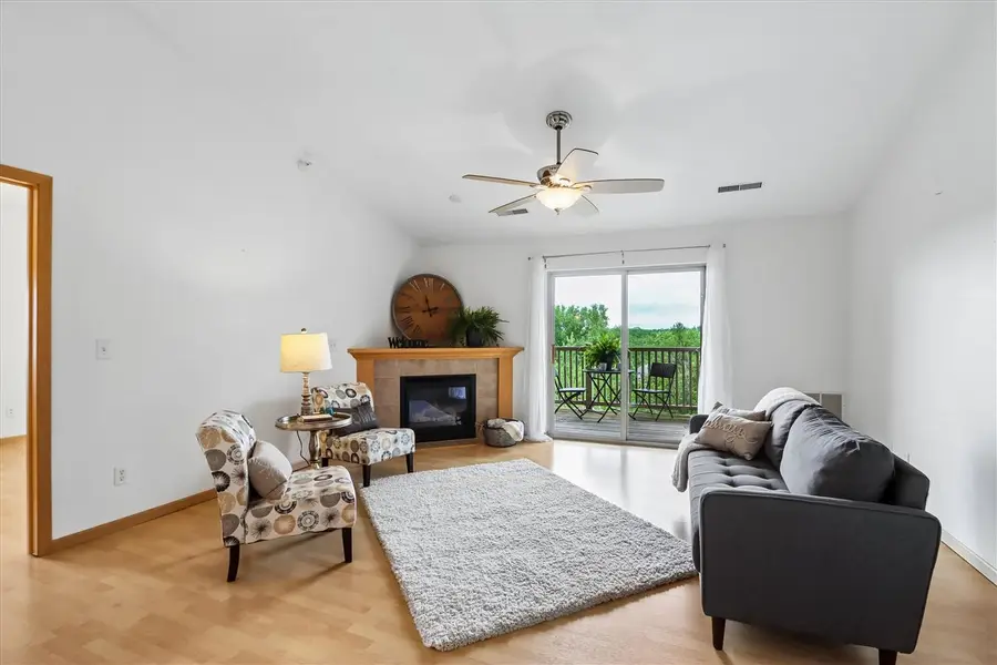 470 N 1st Ave, Iowa City, IA 52245 - #3