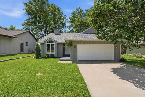 823 Pepper Drive, Iowa City, IA 52240