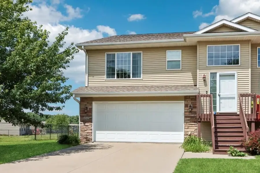 1542 Red Oak Dr, North Liberty, IA 52317 - #3