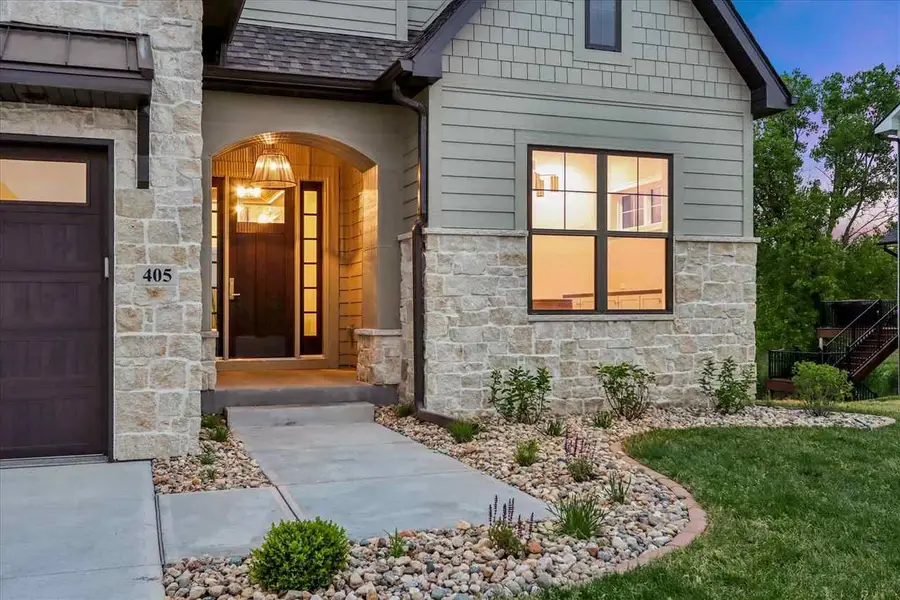 405 MacBride Trl, Solon, IA 52333 - #3
