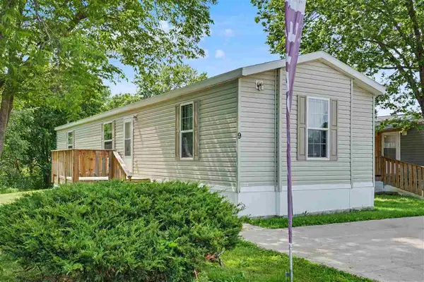 3701 2nd st LOT 9, Coralville, IA 52241
