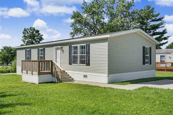 3701 2nd st LOT 32, Coralville, IA 52241