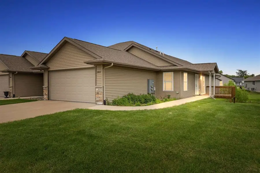 2403 Snapdragon Cir SW, Cedar Rapids, IA 52404 - #3