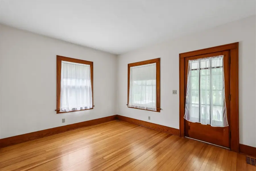 708 Grant St, Iowa City, IA 52240 - #3